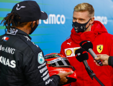 168赛车：：阿尔本揭秘迈克尔·舒马赫如何成为他F1之旅的启发，坦言“如果他没赢，我就会发脾气！”